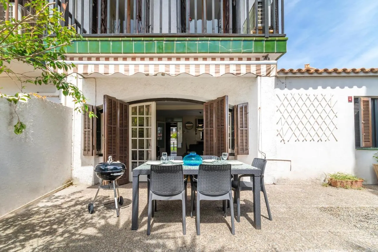 Paola: Preciosa Casa Pareada Con Piscina Apartment Sitges