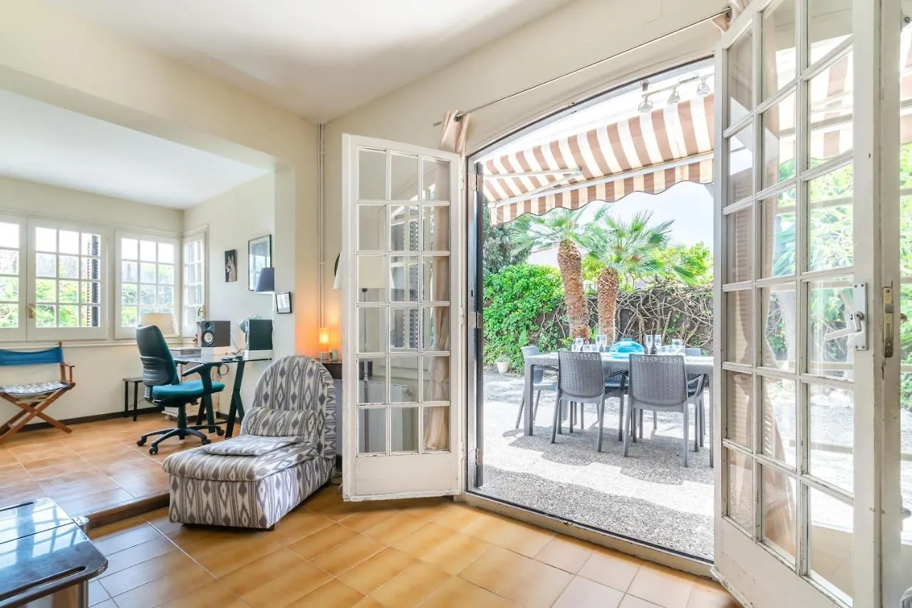 Apartmán Paola: Preciosa Casa Pareada Con Piscina Sitges